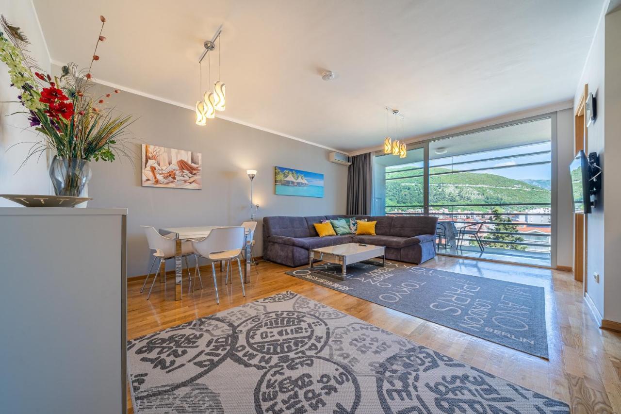 Sea View Apartments In บุดวา ภายนอก รูปภาพ